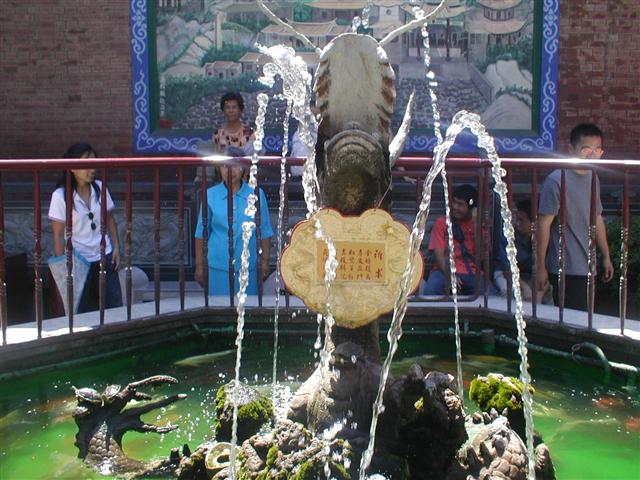 A temple fountain in Lukang
